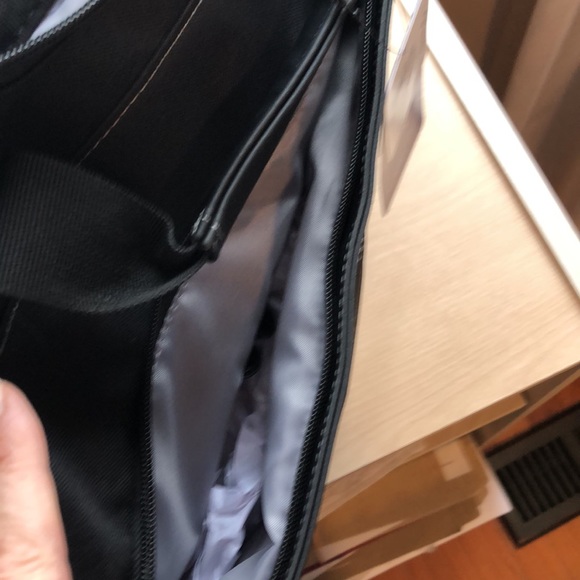 Brand new computer bag - Picture 2 of 4